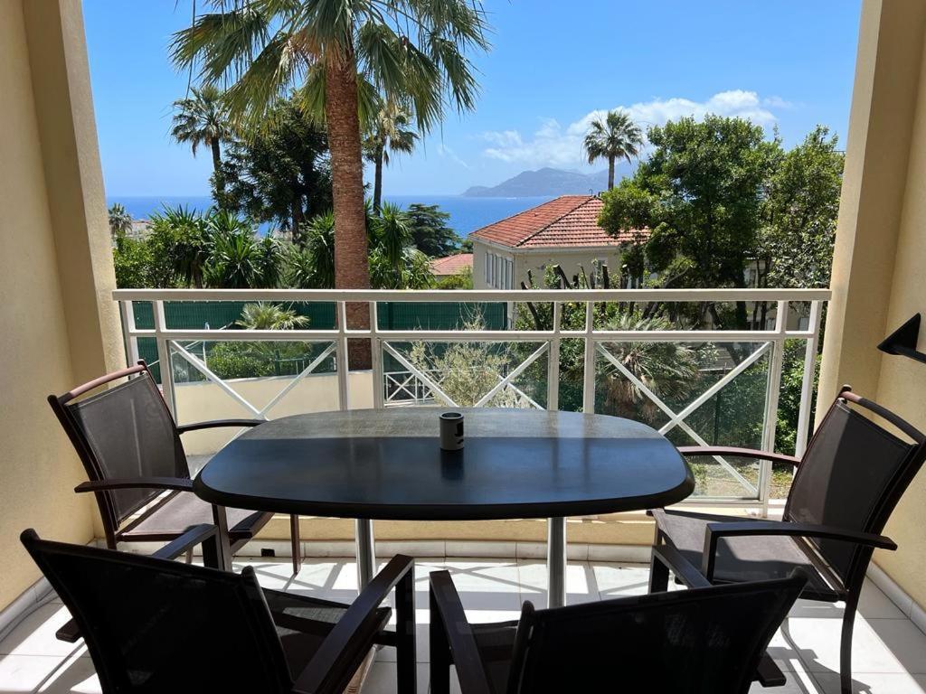 Cannes Villa Francia Luaran gambar